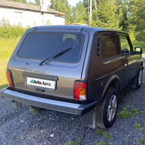 Lada Niva