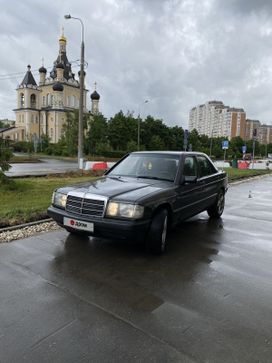 Mercedes-Benz 190