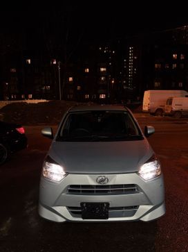 Daihatsu Mira E-S