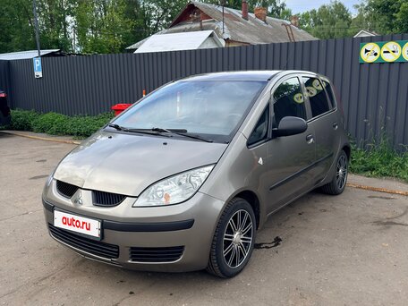 Mitsubishi Colt