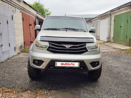 UAZ УАЗ Патриот