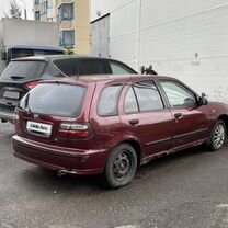 Nissan Almera