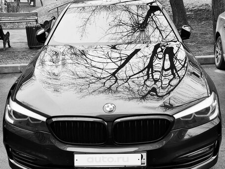 BMW 5 серии 520i