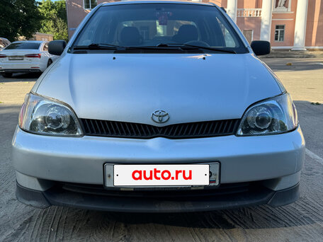 Toyota Echo