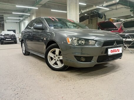 Mitsubishi Lancer