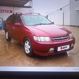 Nissan R~Nessa