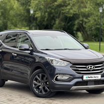 Hyundai Santa