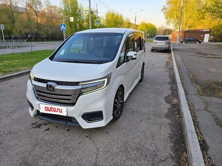 Honda Stepwgn Spada