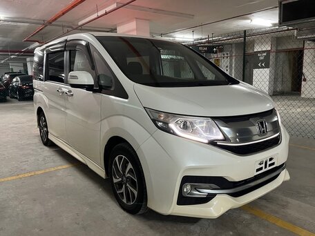 Honda Stepwgn Spada