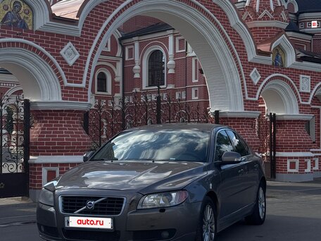 Volvo S80