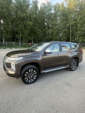Mitsubishi Montero Sport