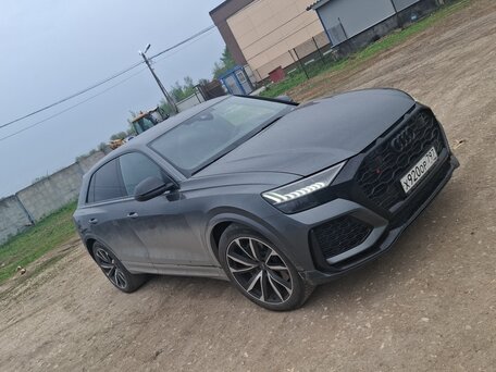 Audi RS Q8