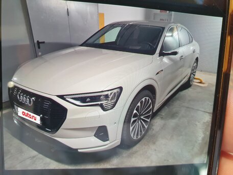 Audi e-tron Sportback 55