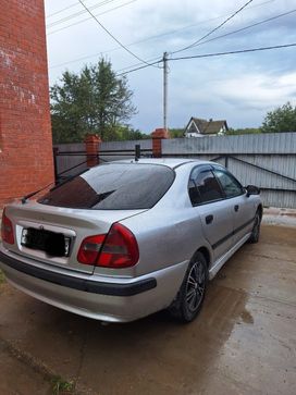 Mitsubishi Carisma