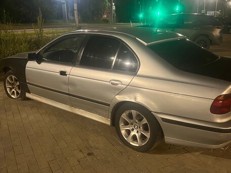 BMW 5 серии 530d
