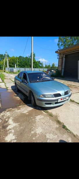 Mitsubishi Carisma