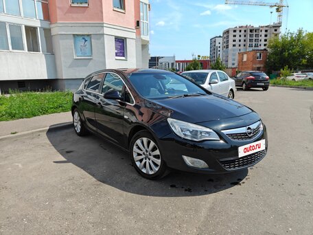 Opel Astra J