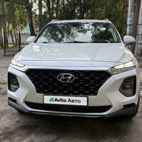Hyundai Santa