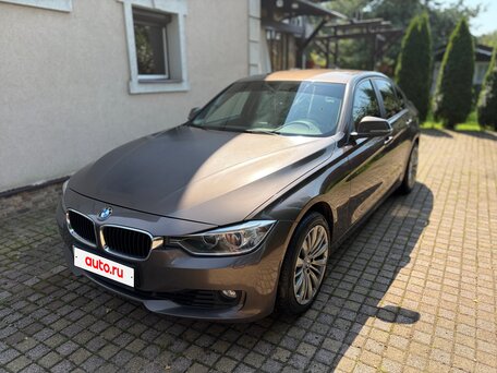 BMW 3 серии 320i
