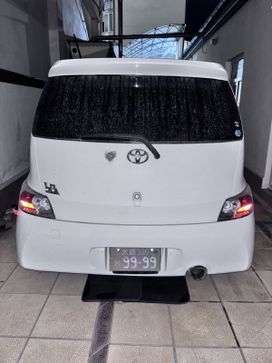 Toyota bB