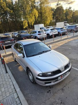 Mitsubishi Carisma