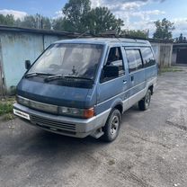 Nissan Largo