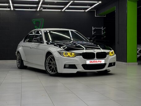 BMW 3 серии 328i
