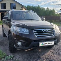 Hyundai Santa