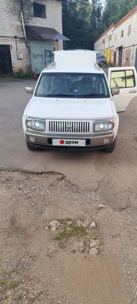 Nissan Rasheen