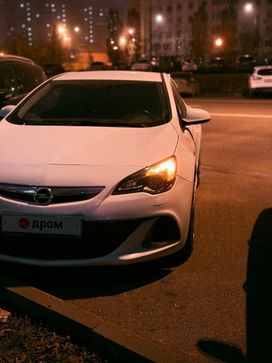 Opel Astra Gtc