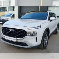 Hyundai Santa