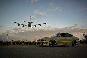Mitsubishi Galant
