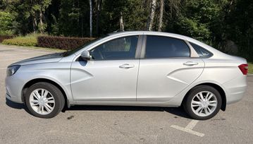 Lada Vesta