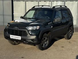 Lada Niva Travel
