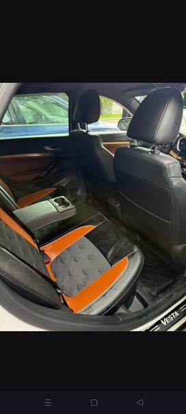 Lada Vesta Cross