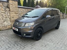 Honda Freed Spike
