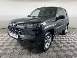Lada Niva Travel