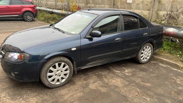 Nissan Almera