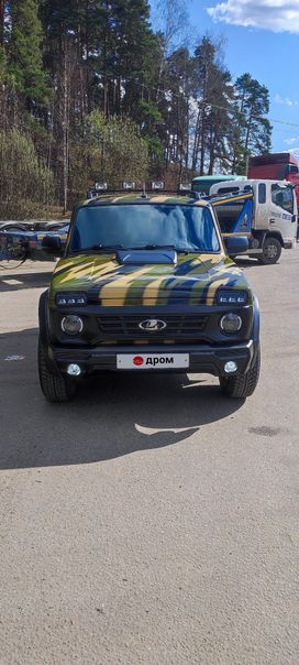 Lada Niva Bronto