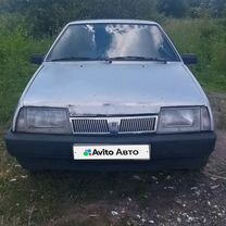Lada 21099