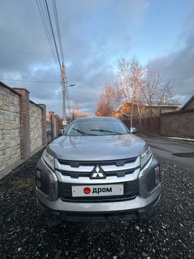 Mitsubishi Outlander Sport