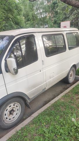 GAZ 2217