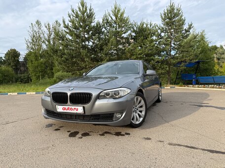 BMW 5 серии 523i