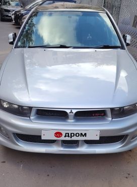 Mitsubishi Galant