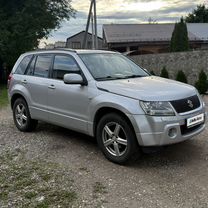 Suzuki Grand