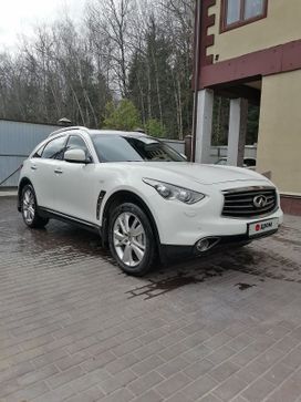 Infiniti FX37