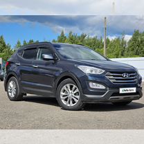 Hyundai Santa