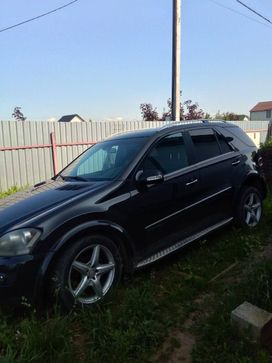 Mercedes-Benz M-Class
