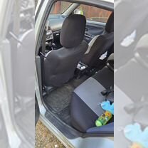Mitsubishi Carisma