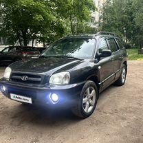 Hyundai Santa